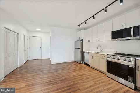 Condo For Rent - 4240 Chestnut Street #510<br/> PHILADELPHIA, PA 19104