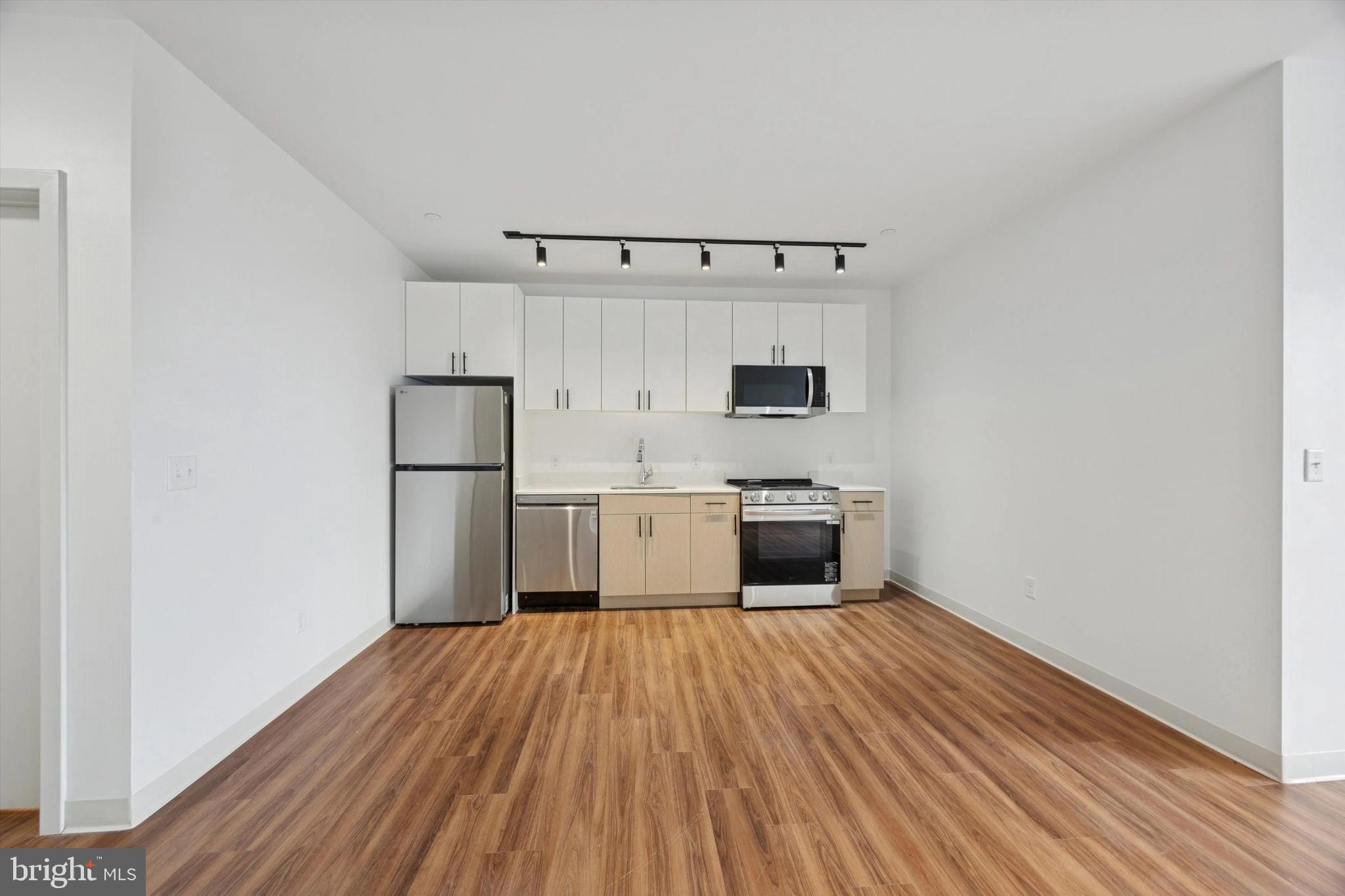 4240 CHESTNUT STREET 510