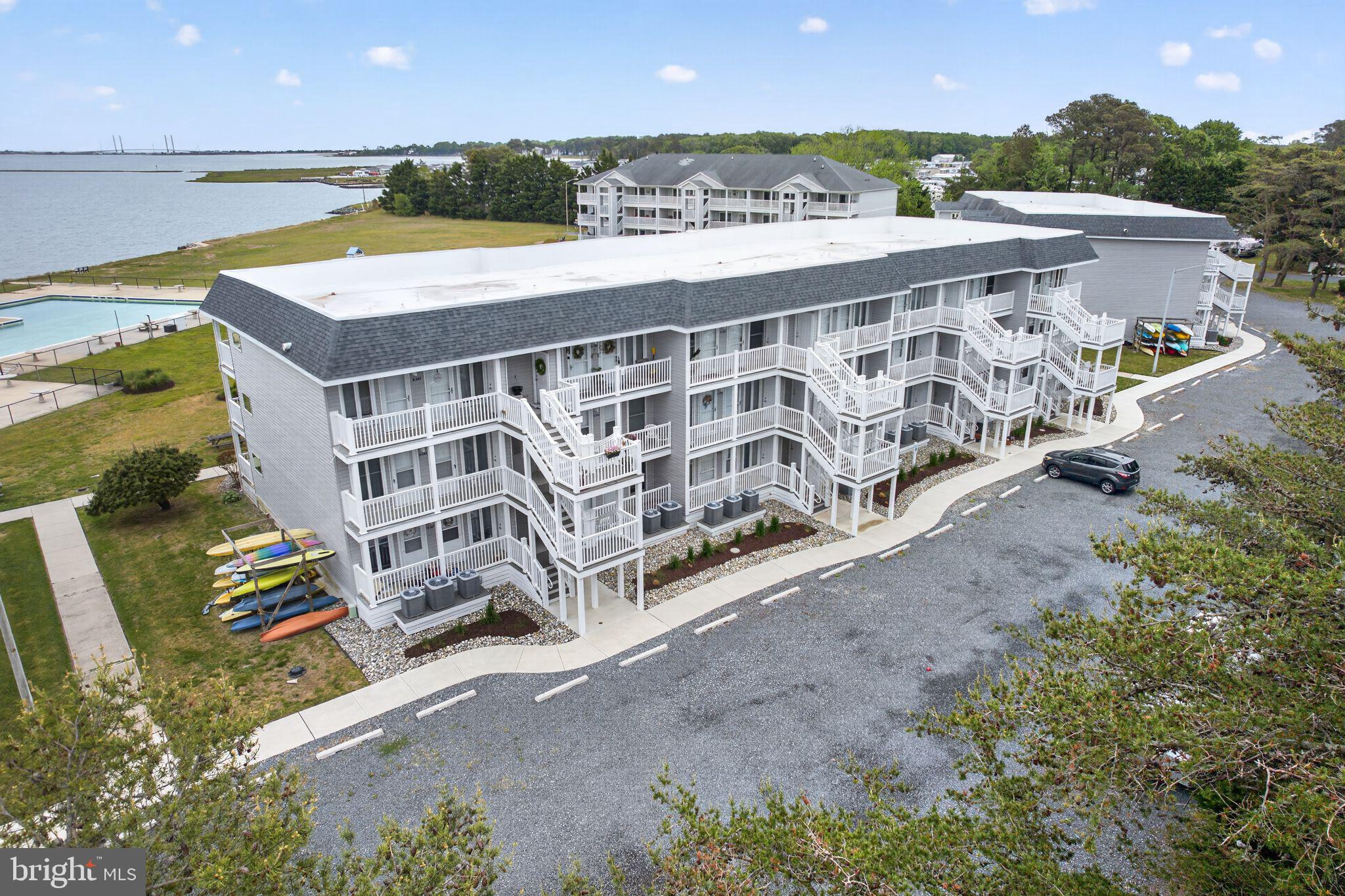 CEDAR SHORES - Residential