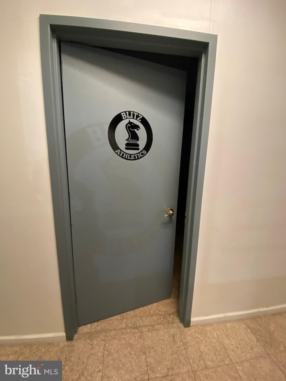 BELLA VISTA - Commercial Lease