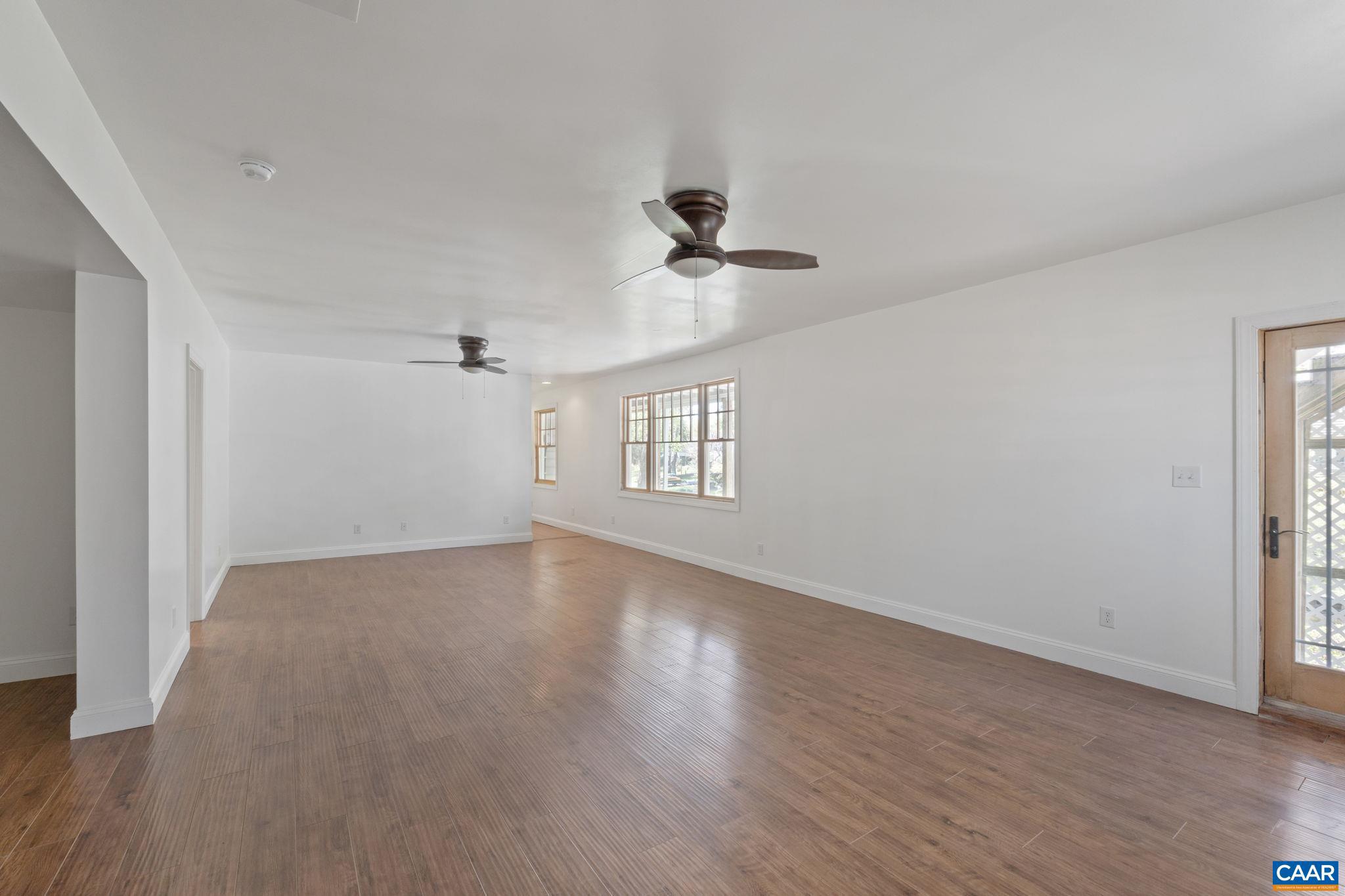 LAKE MONTICELLO - Residential