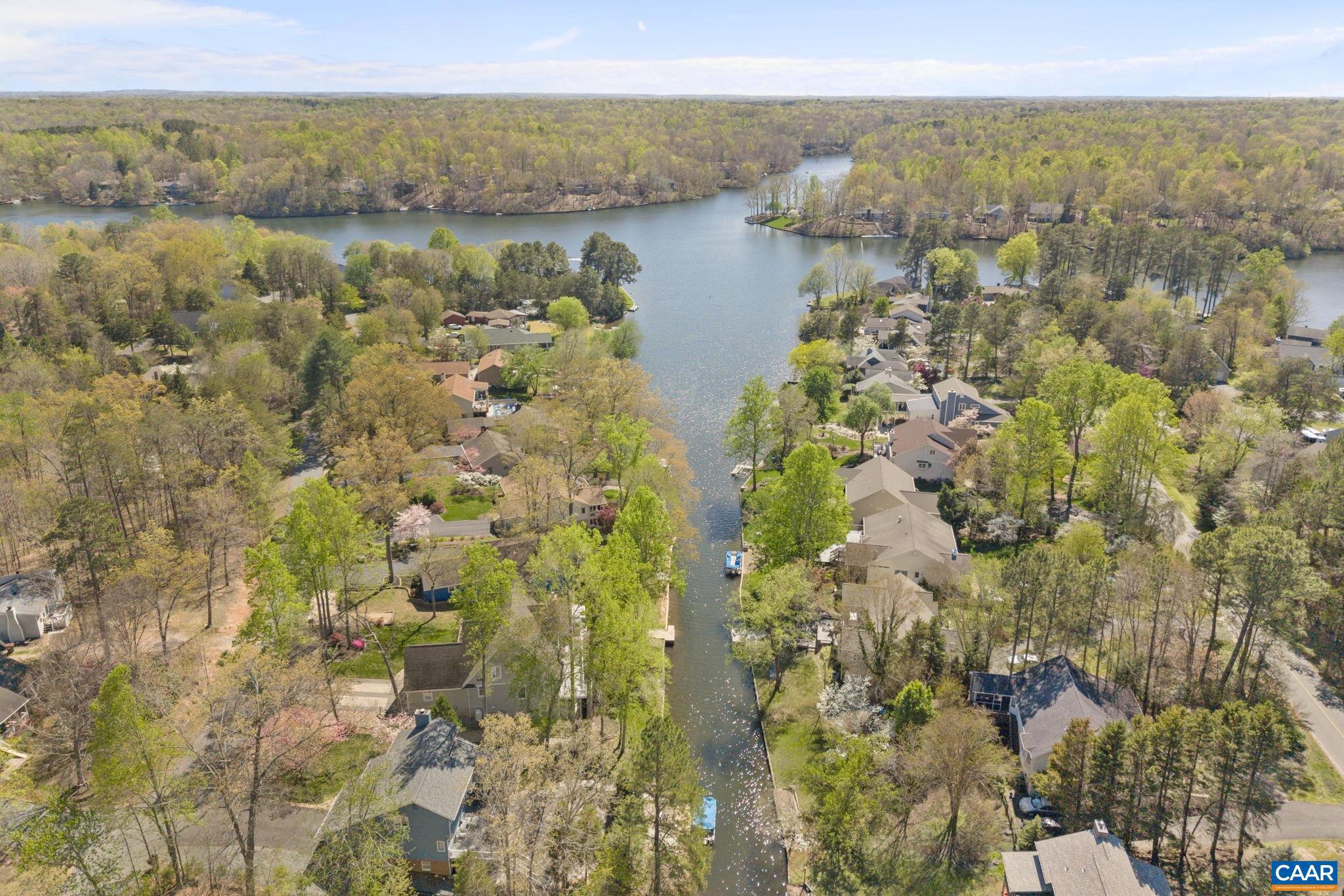 LAKE MONTICELLO - Residential
