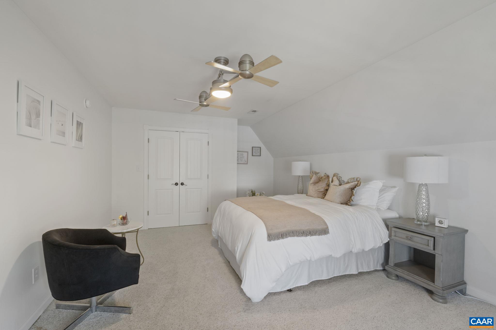 LAKE MONTICELLO - Residential