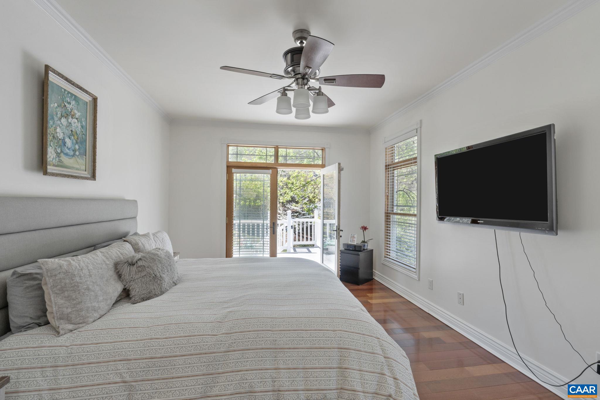 LAKE MONTICELLO - Residential