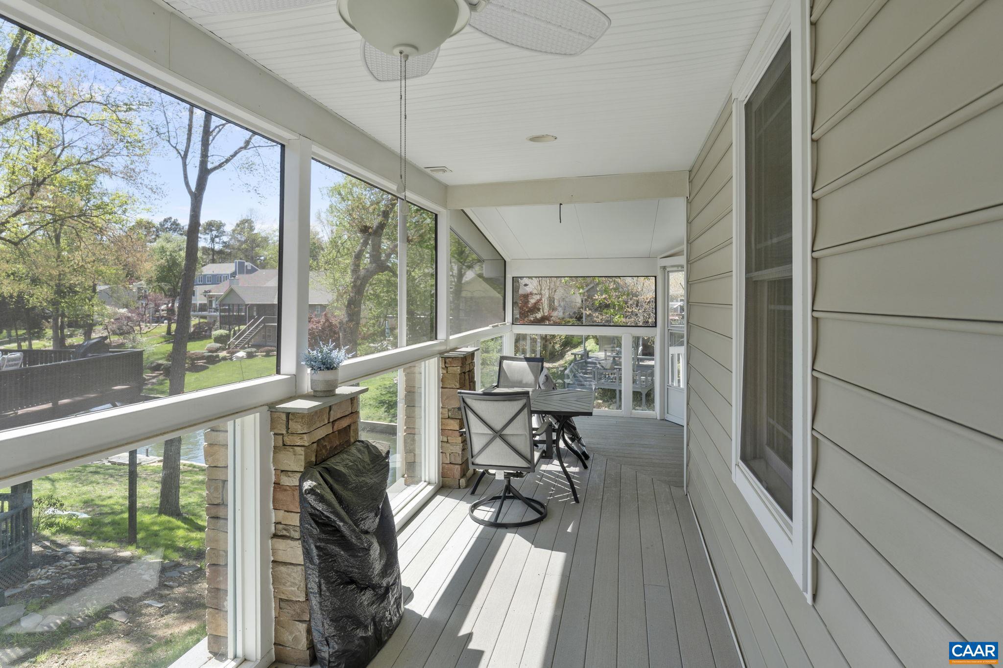 LAKE MONTICELLO - Residential