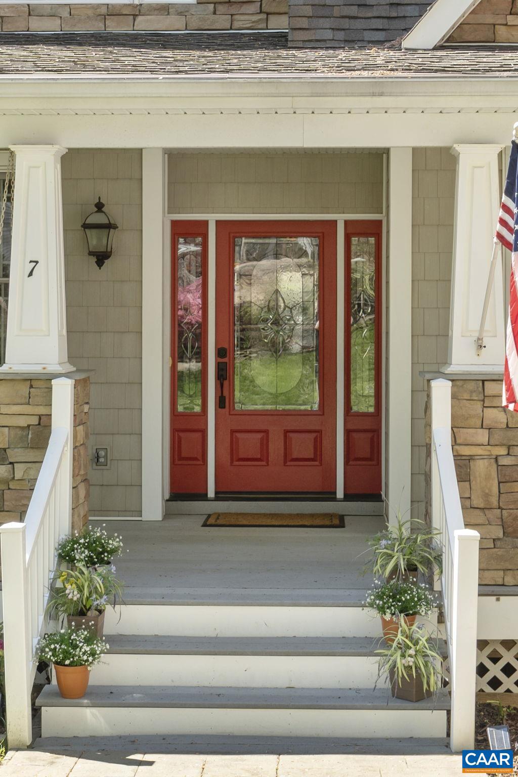 LAKE MONTICELLO - Residential