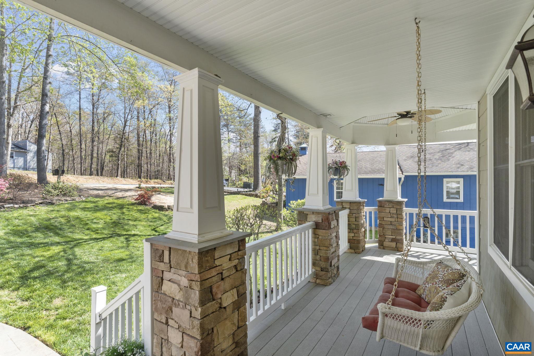 LAKE MONTICELLO - Residential