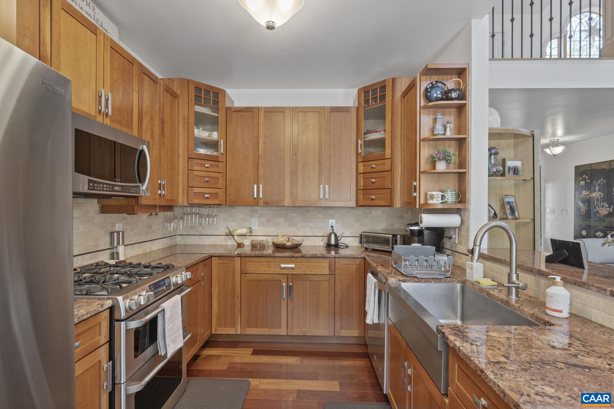 LAKE MONTICELLO - Residential