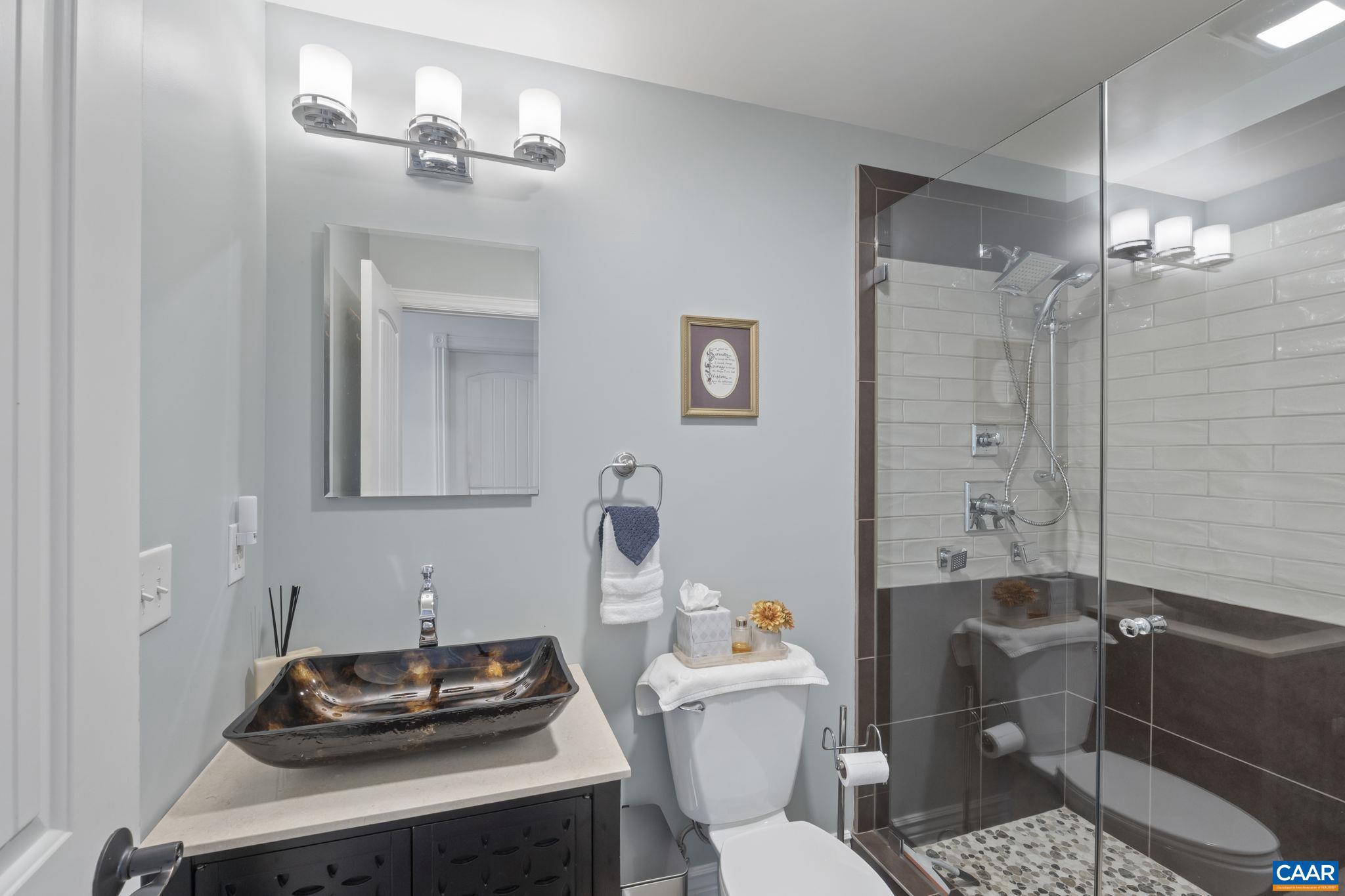 LAKE MONTICELLO - Residential