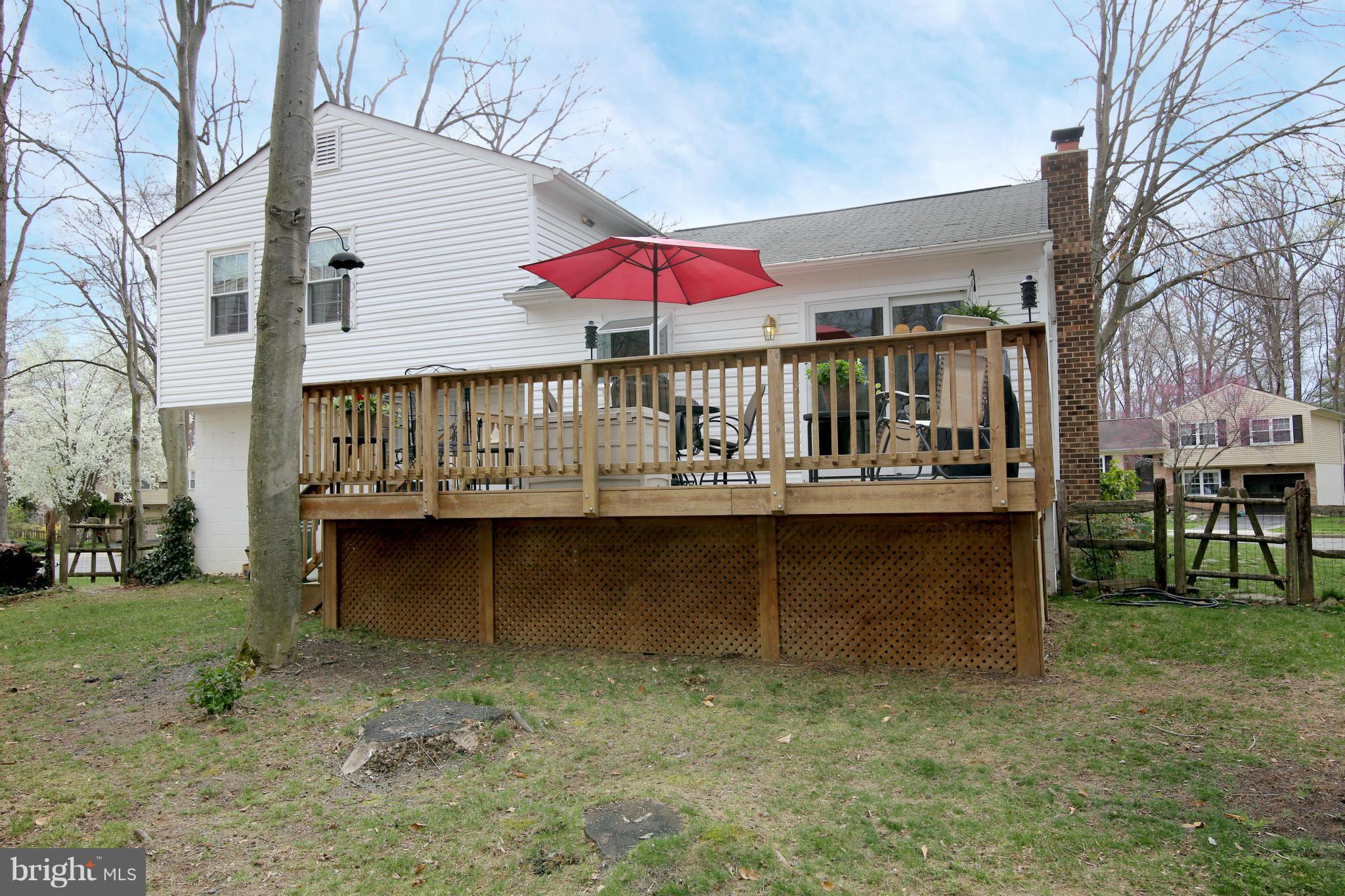 LAKE RIDGE/PROMONTRY OAK - Residential