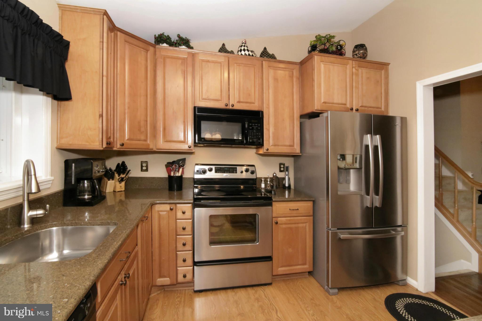 LAKE RIDGE/PROMONTRY OAK - Residential