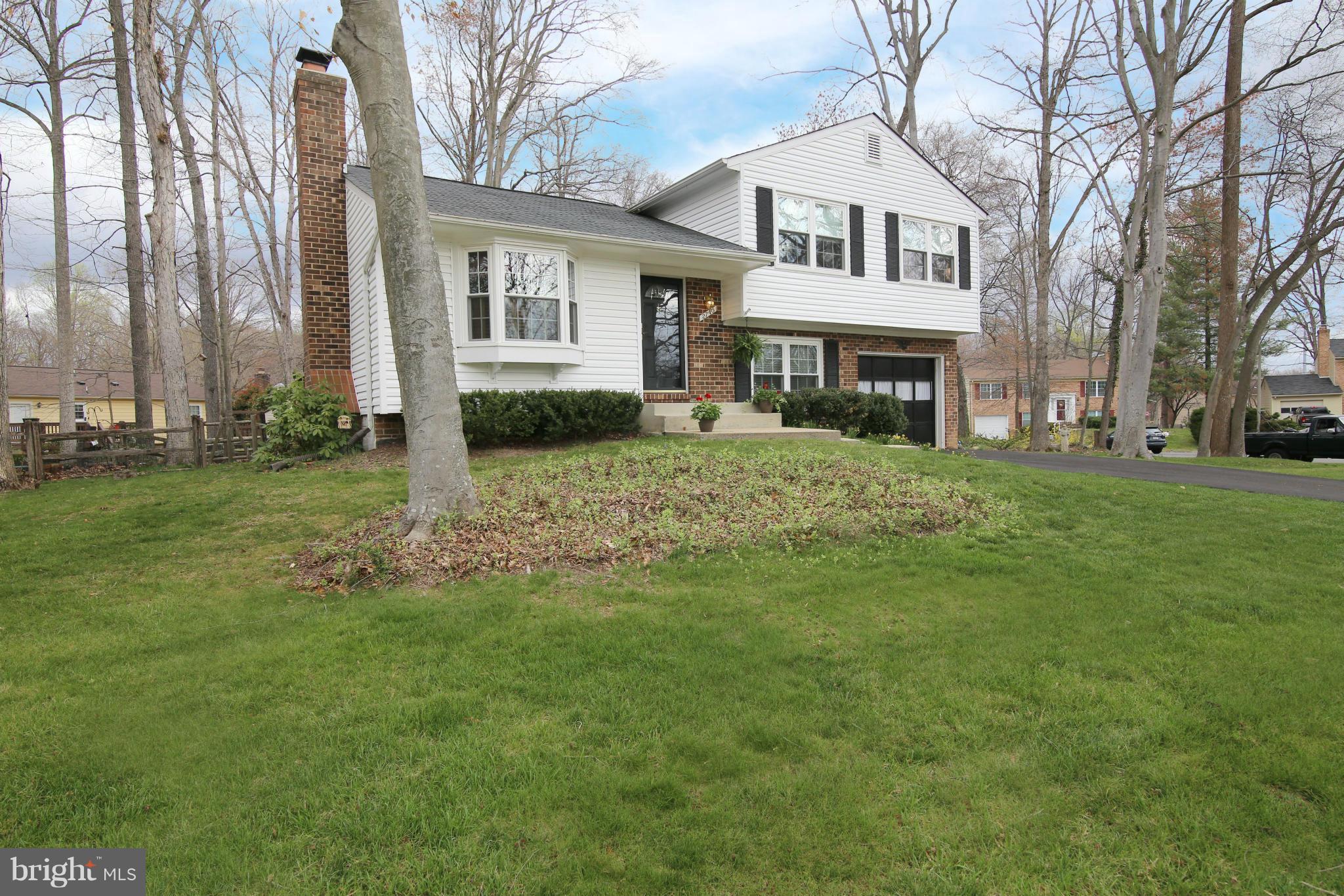 LAKE RIDGE/PROMONTRY OAK - Residential