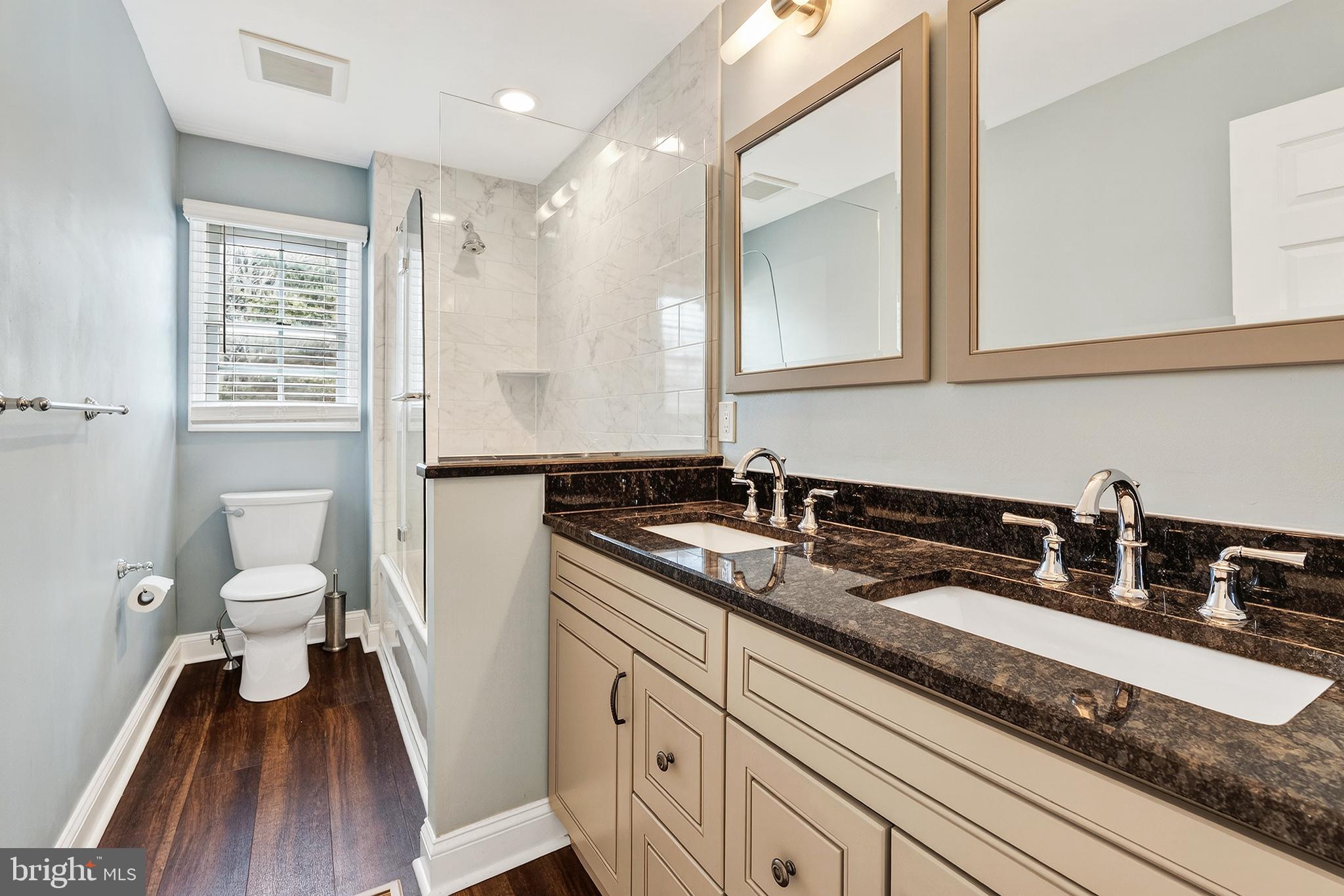 YARDLEY RUN - Residential