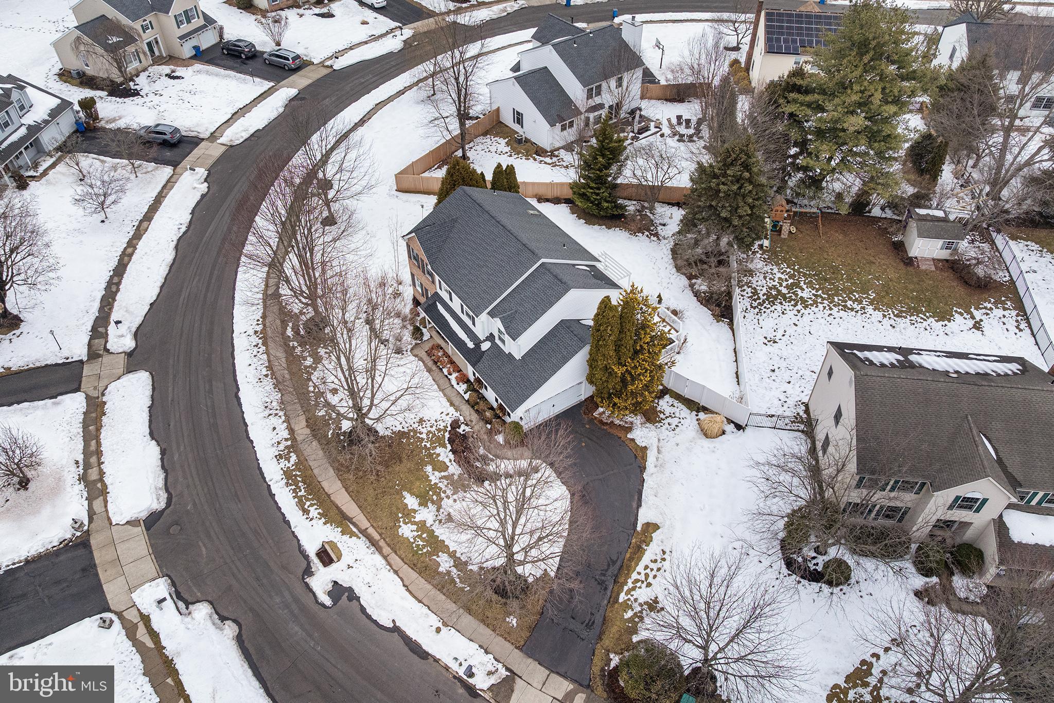 YARDLEY RUN - Residential