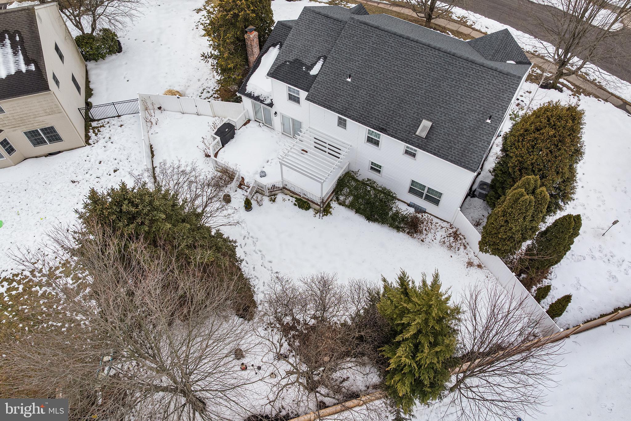 YARDLEY RUN - Residential