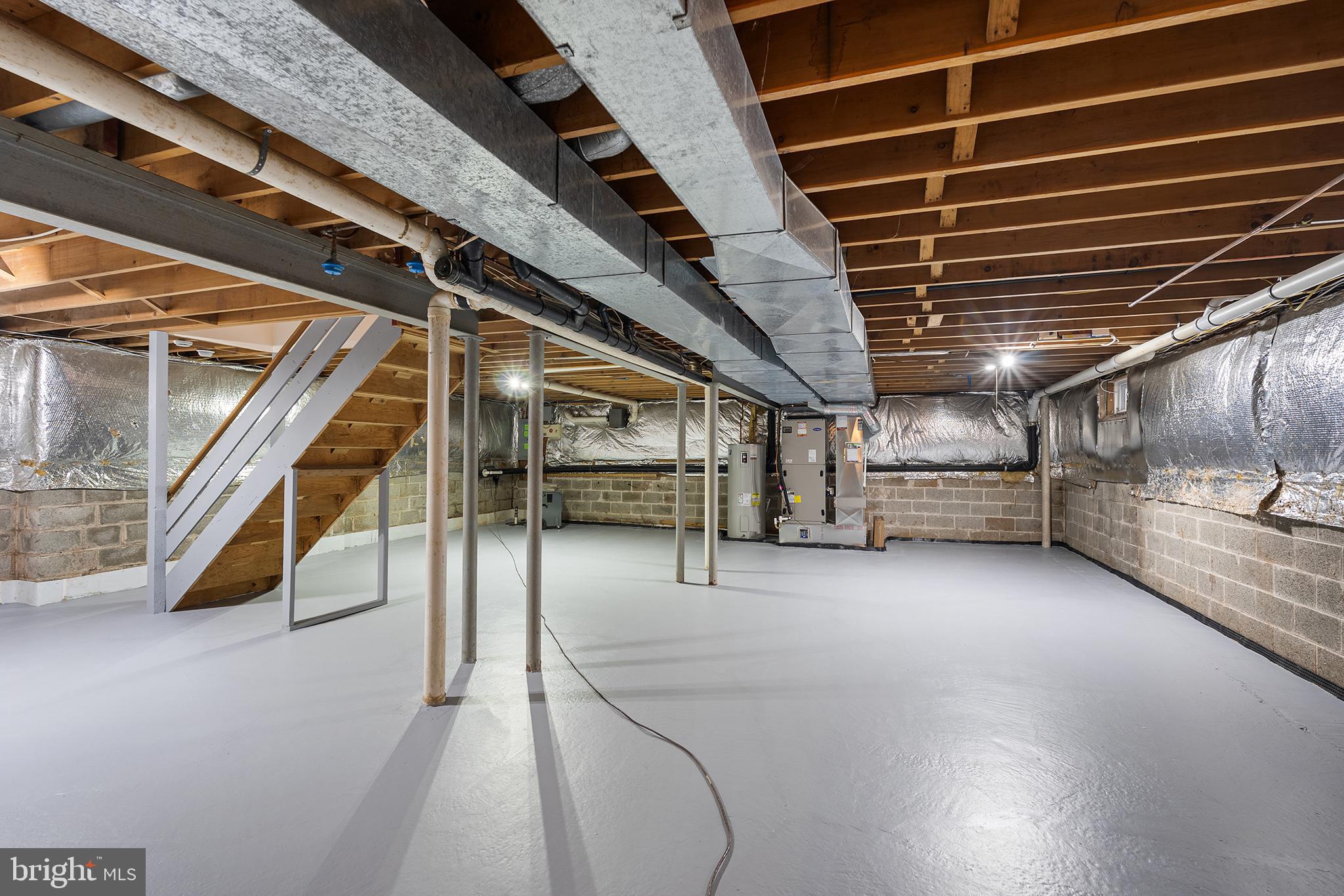 YARDLEY RUN - Residential