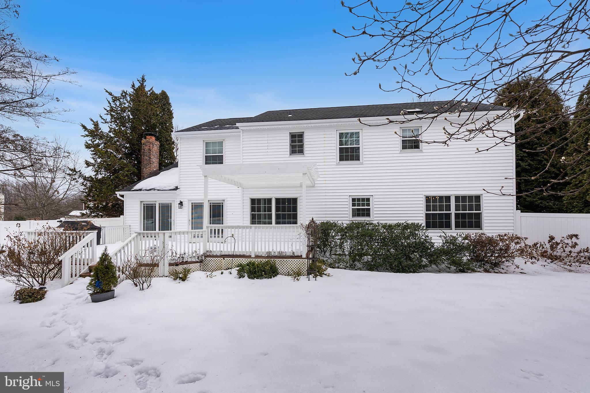 YARDLEY RUN - Residential