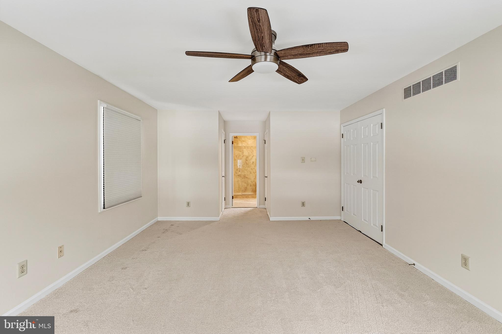 YARDLEY RUN - Residential