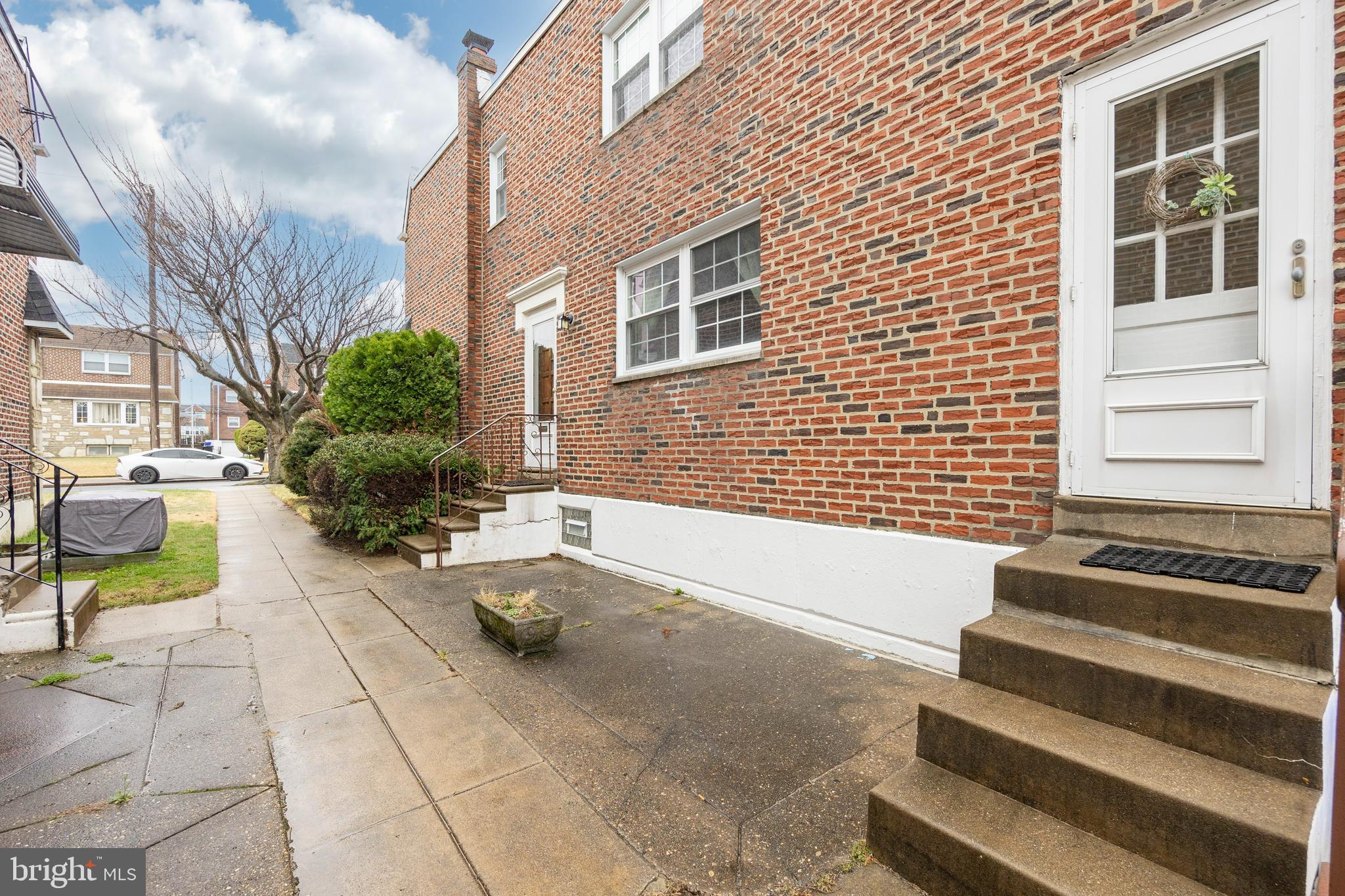 SANDYFORD PARK - Residential