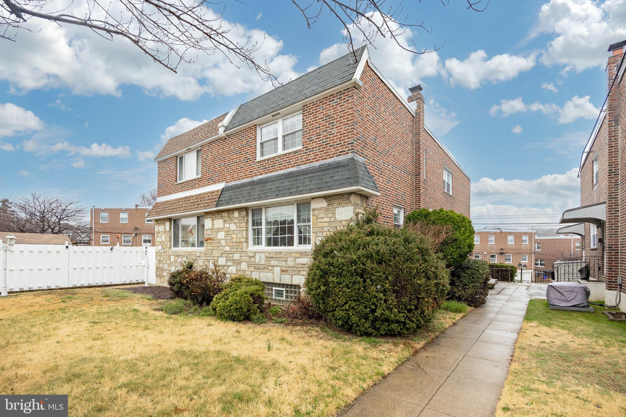 SANDYFORD PARK - Residential