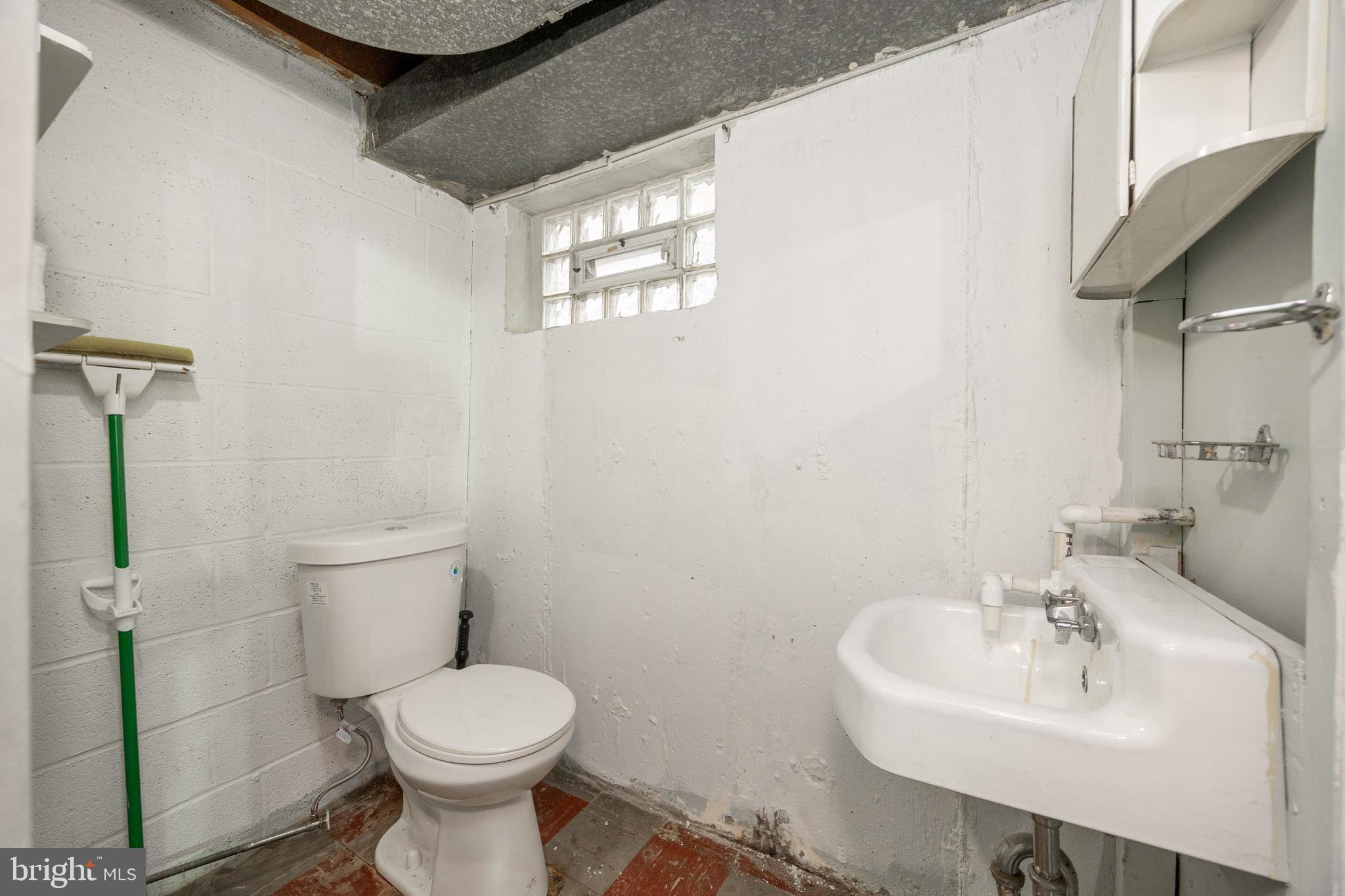 SANDYFORD PARK - Residential