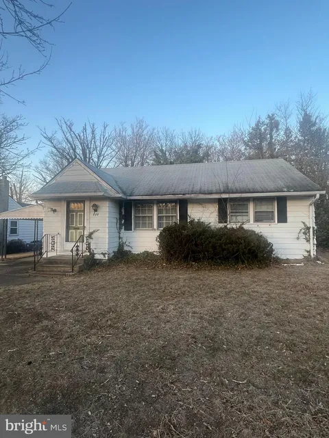 MLS: NJCD2087640