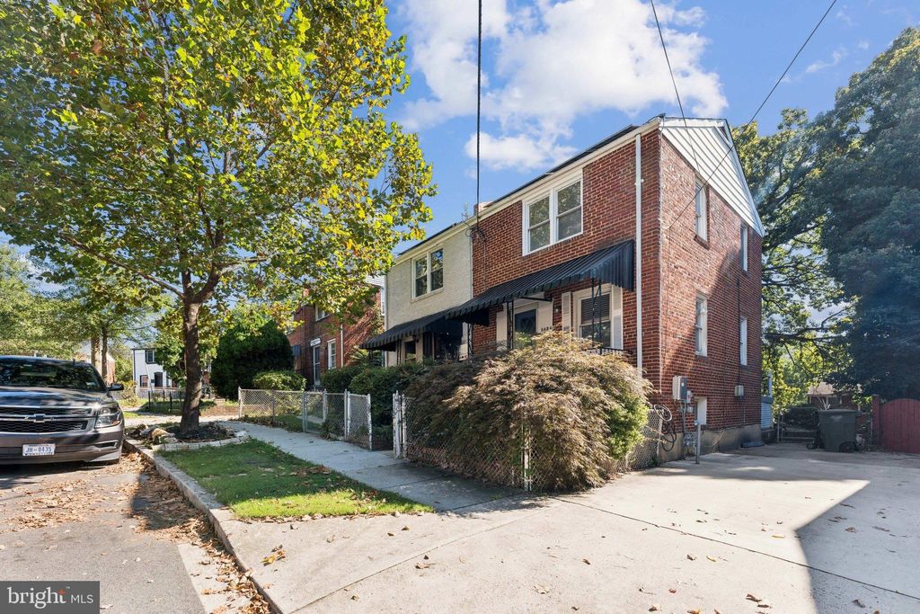 Photo of 3424 24th Street SE, WASHINGTON, DC 20020 (MLS # DCDC2226278)