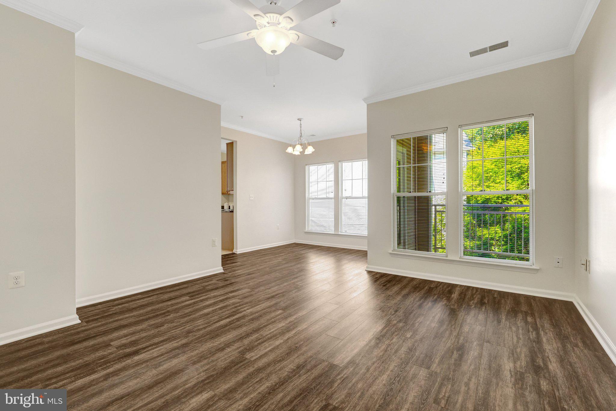 1511 N POINT DRIVE 201