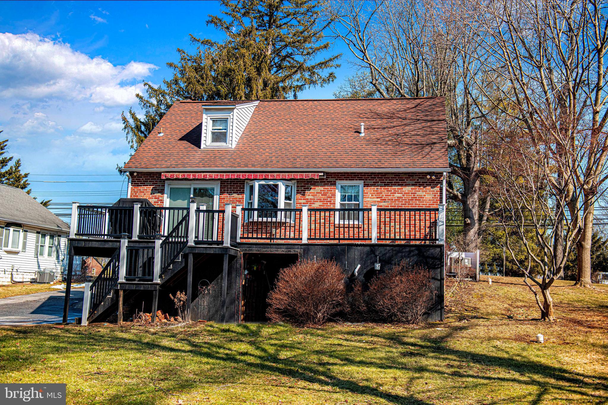 ROCK SPRING PARK - Residential