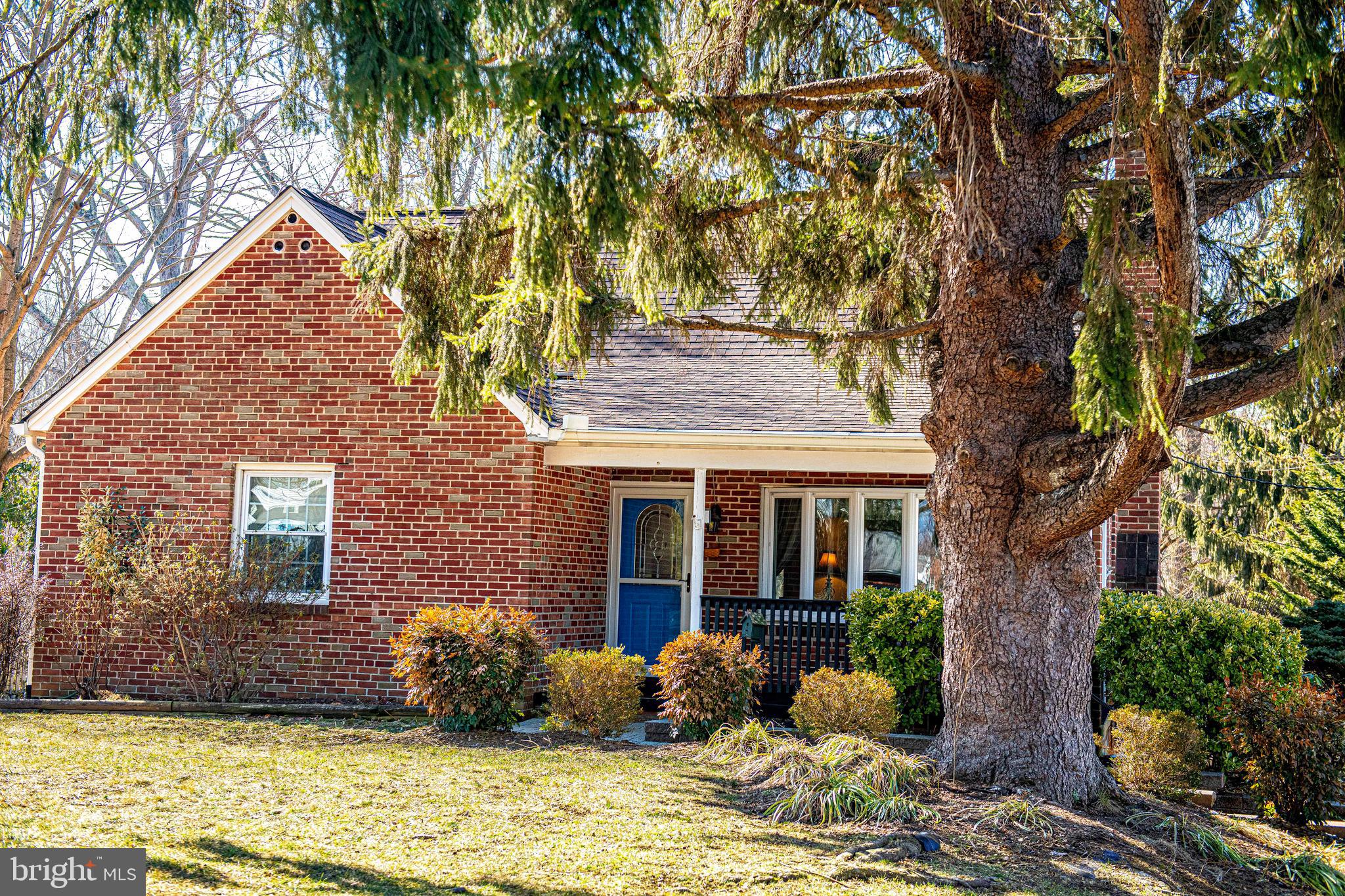 ROCK SPRING PARK - Residential