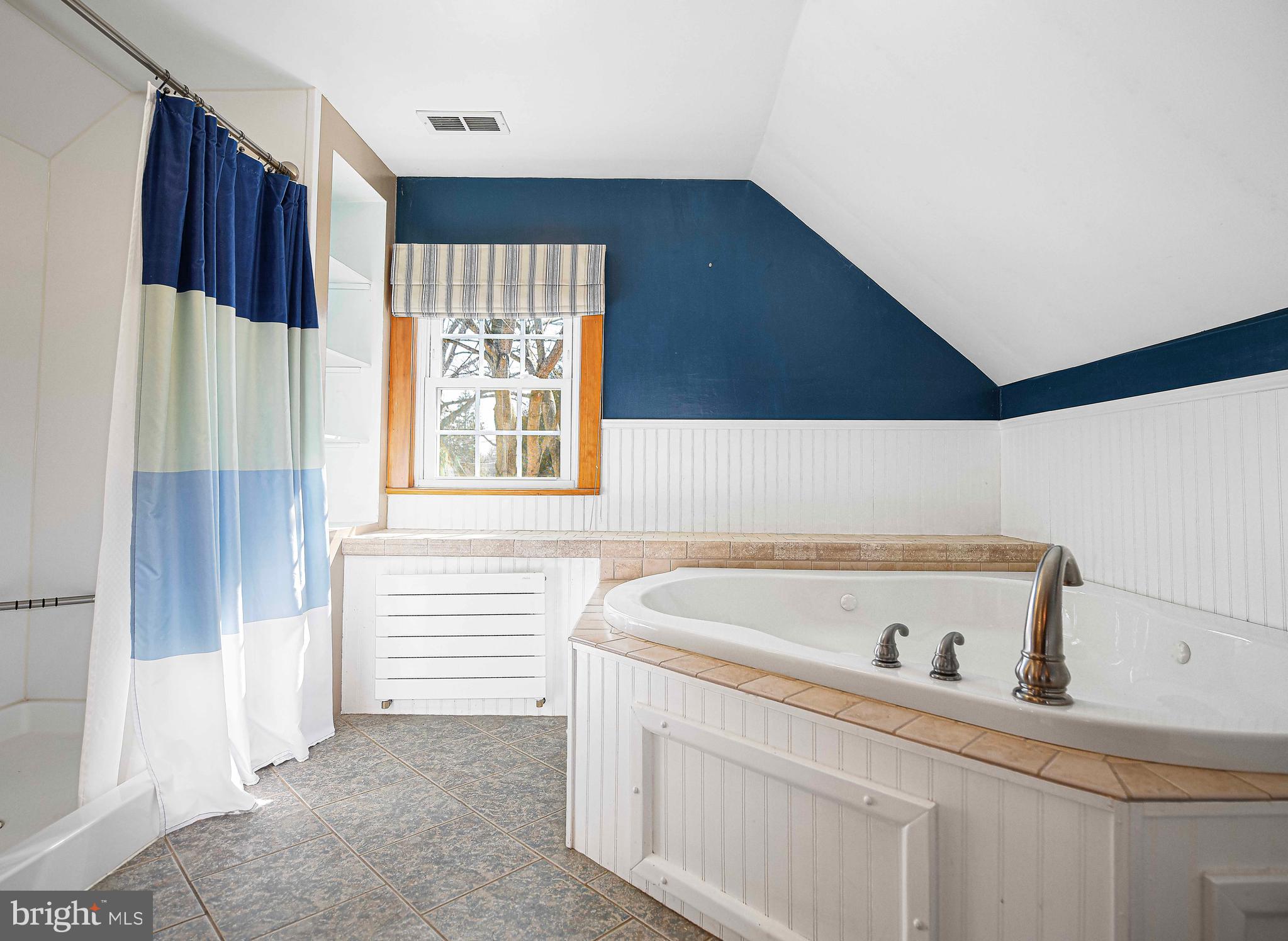 ROCK SPRING PARK - Residential