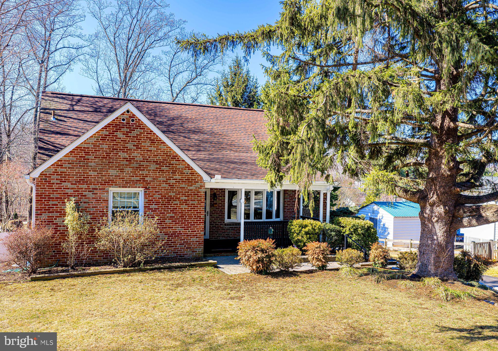 ROCK SPRING PARK - Residential