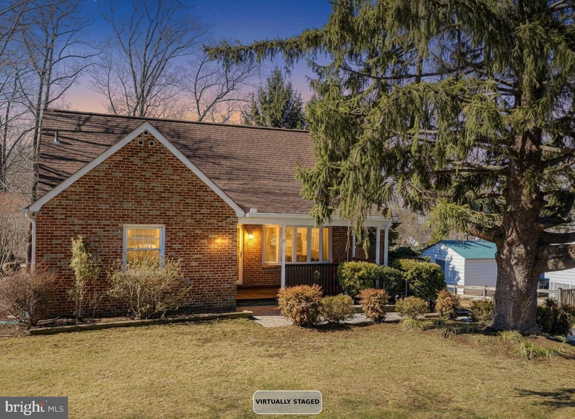 ROCK SPRING PARK - Residential