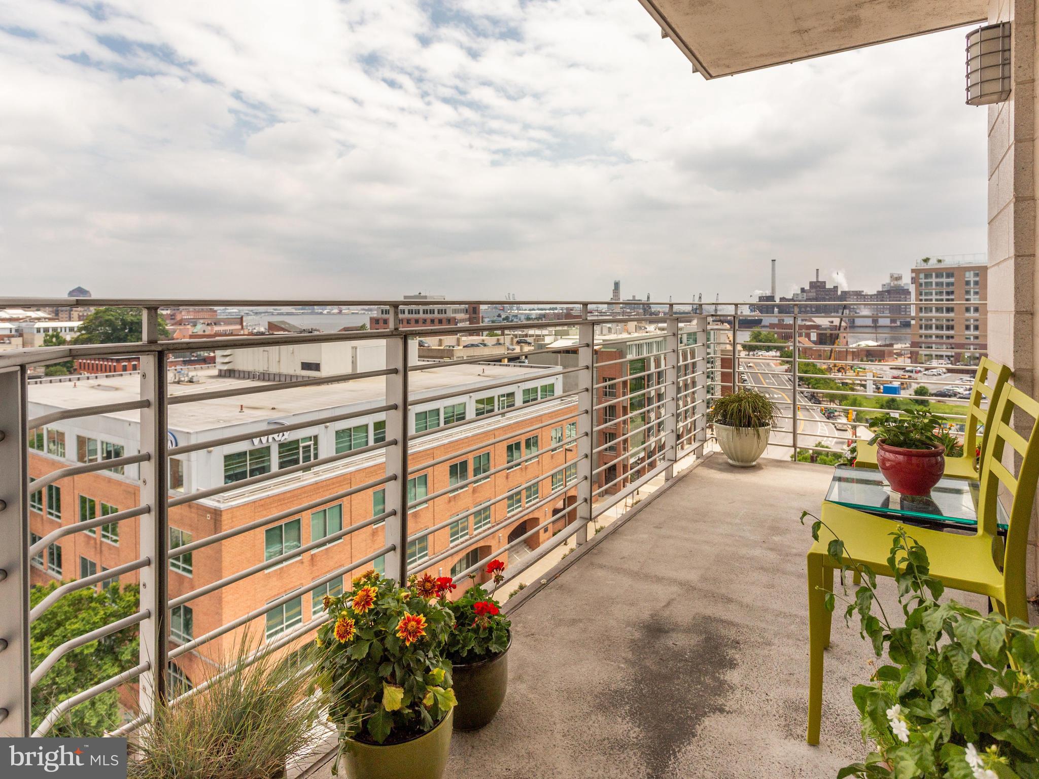 HARBOR EAST - Residential