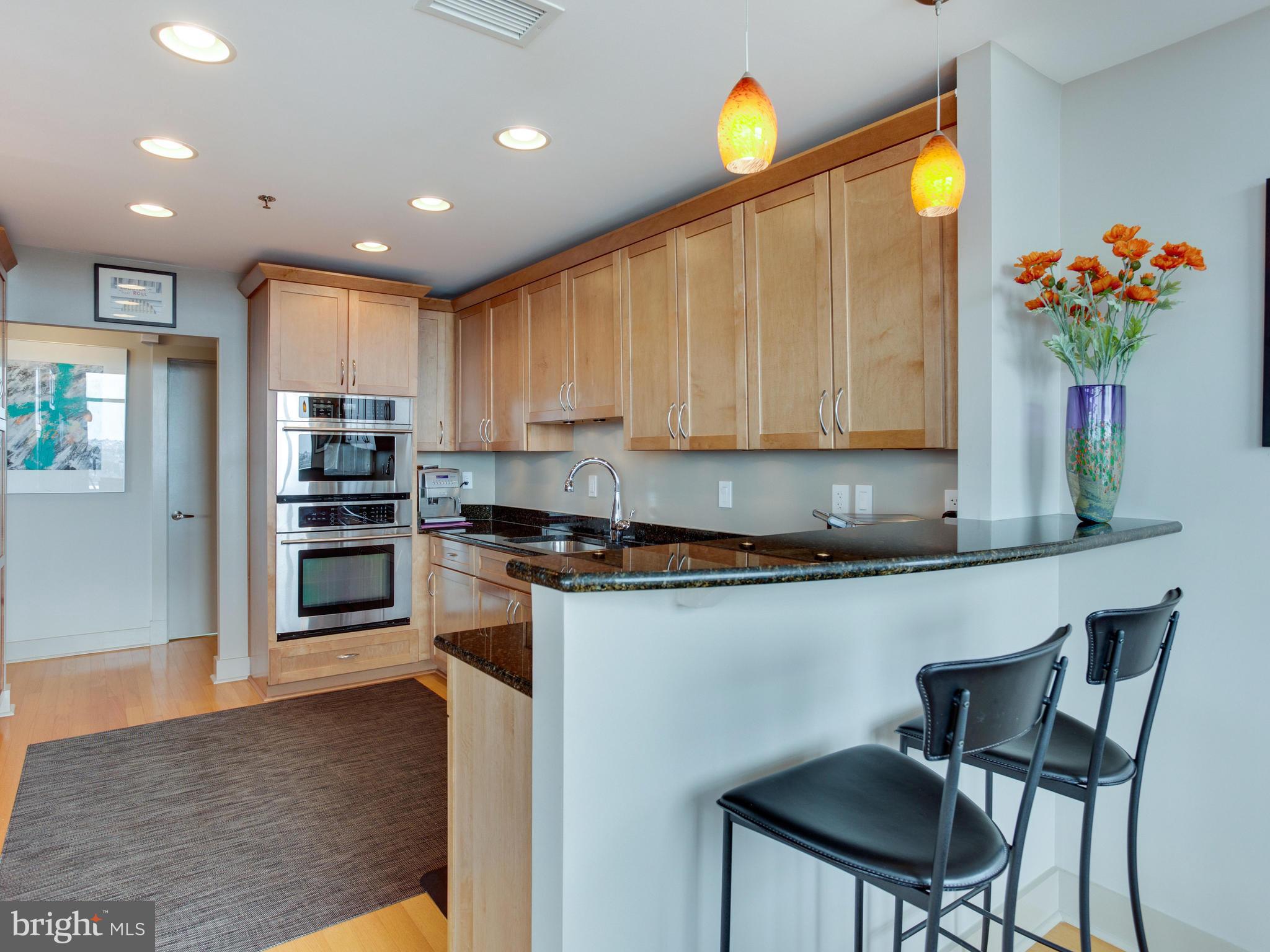 HARBOR EAST - Residential