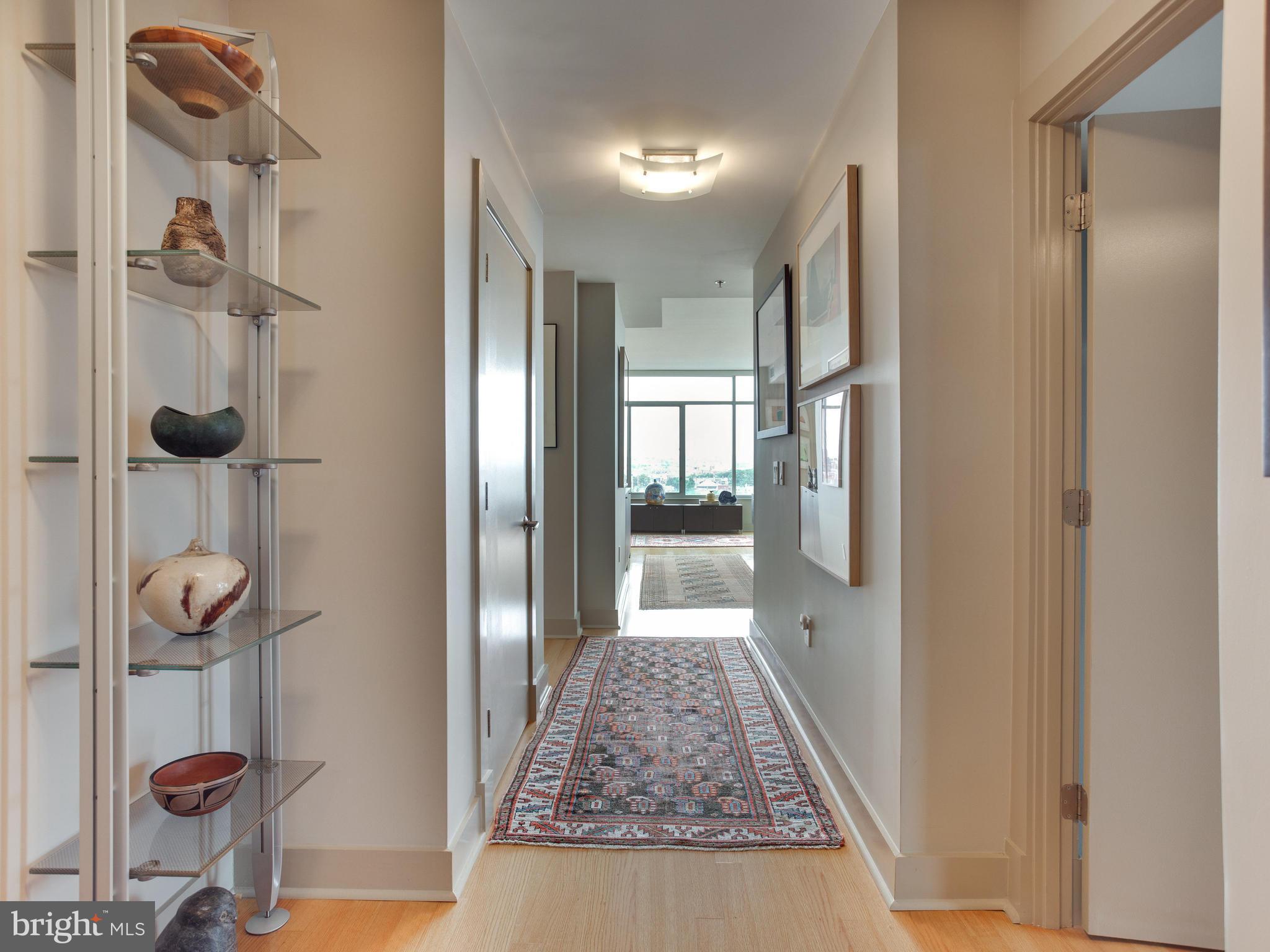 HARBOR EAST - Residential