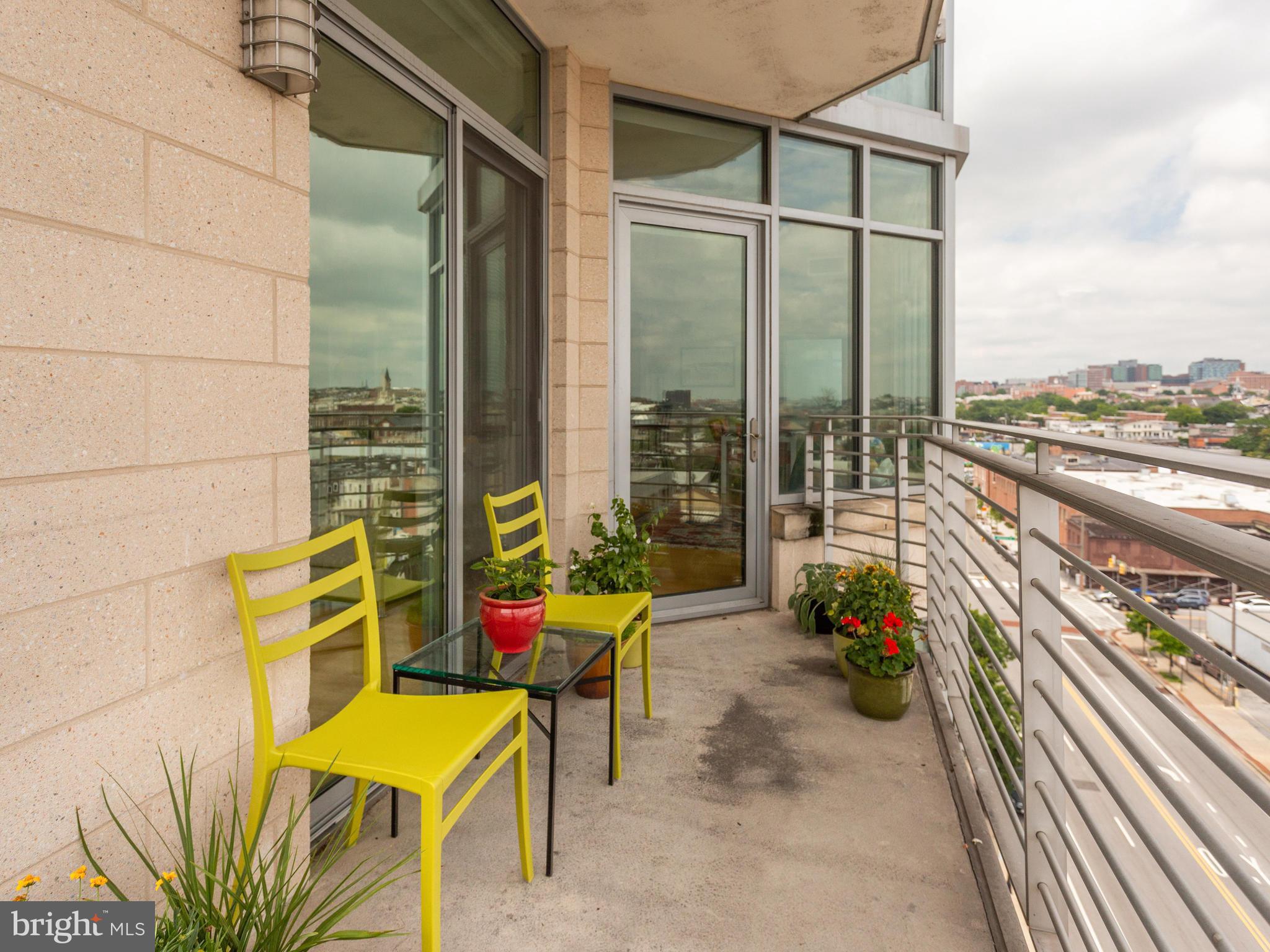 HARBOR EAST - Residential