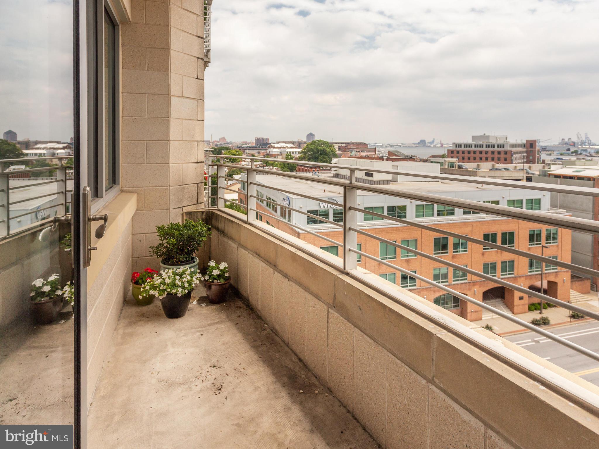 HARBOR EAST - Residential