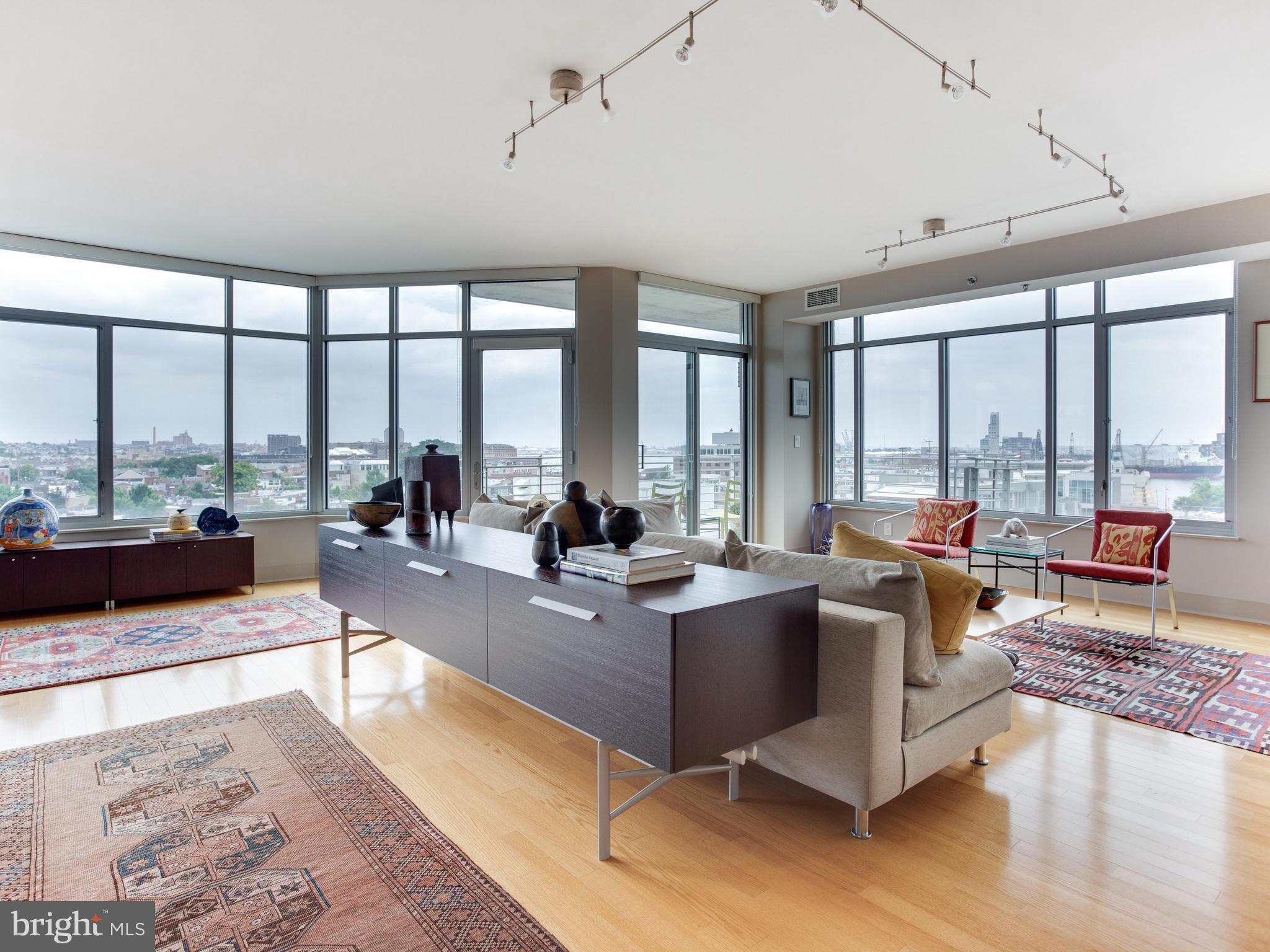 HARBOR EAST - Residential