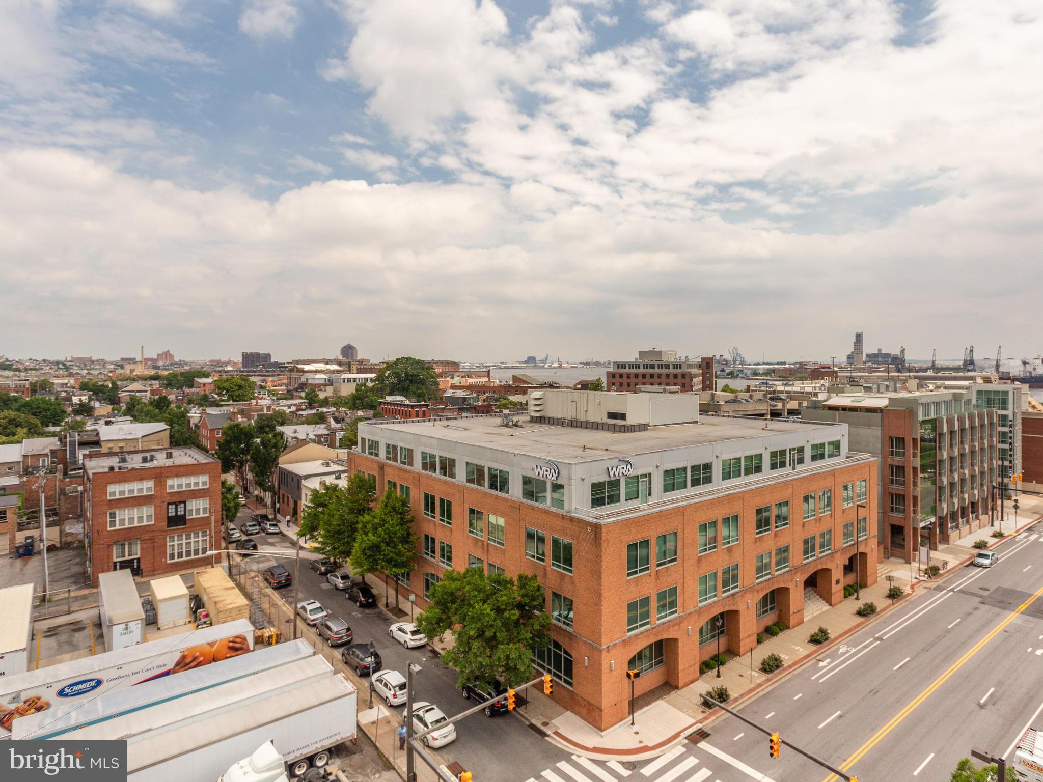 HARBOR EAST - Residential