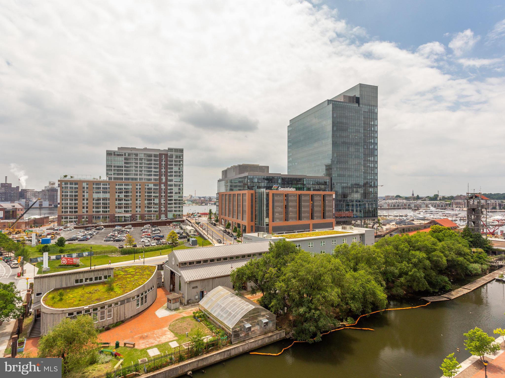 HARBOR EAST - Residential