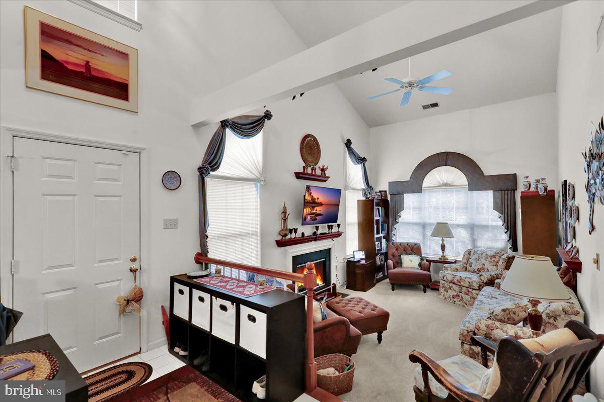 112 HICKORY LANE