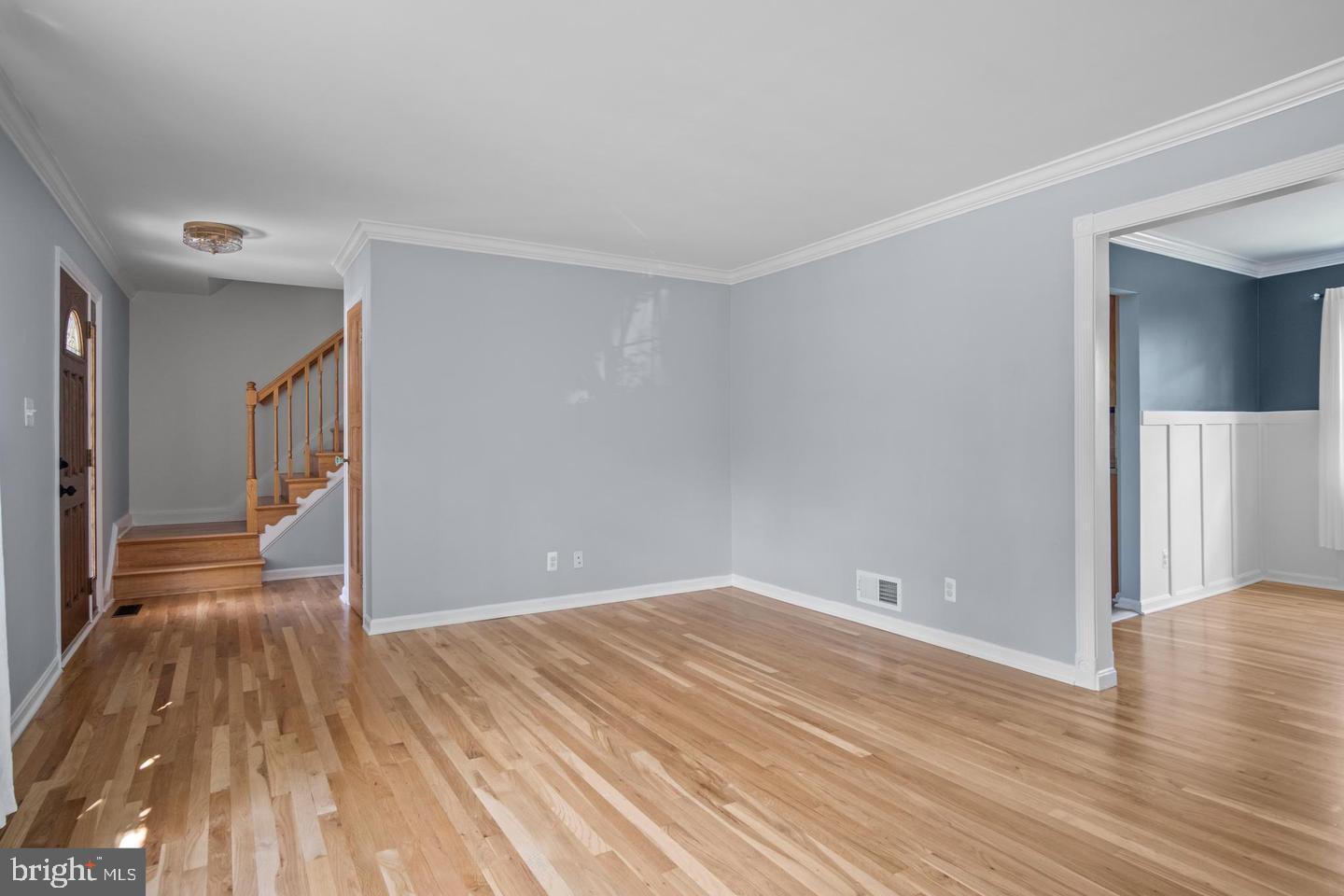 ROSE HILL MANOR - Residential Lease