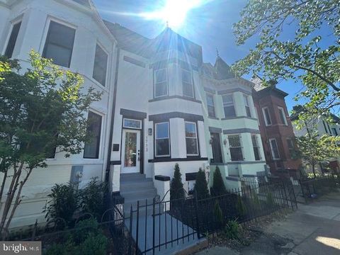 1713 4TH STREET NW WASHINGTON DC 20001