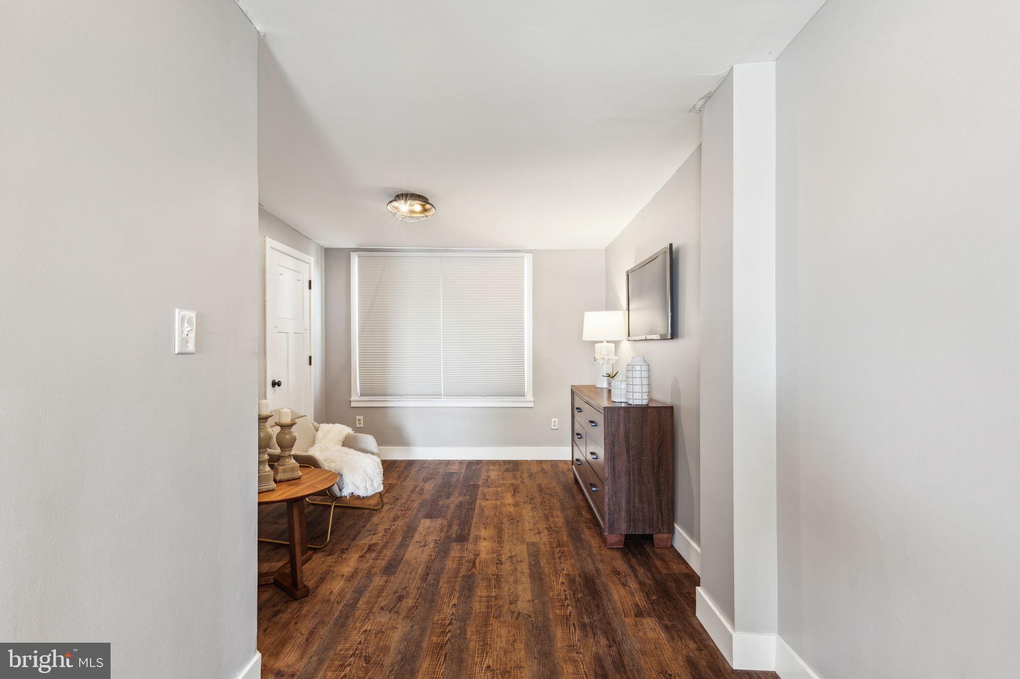 FAIRMOUNT - Residential