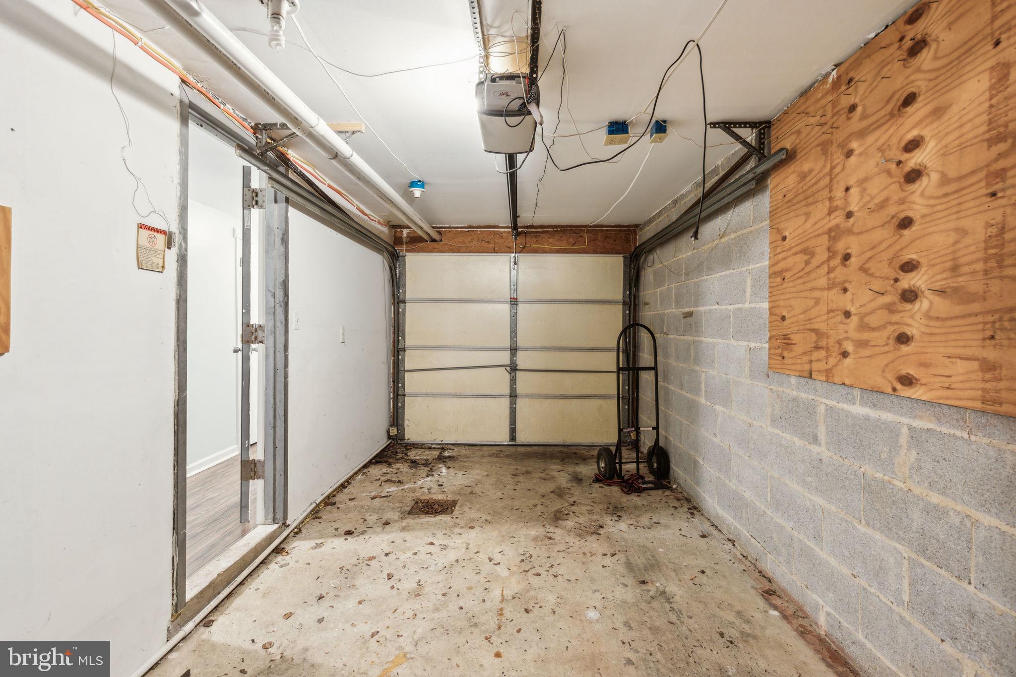 FAIRMOUNT - Residential