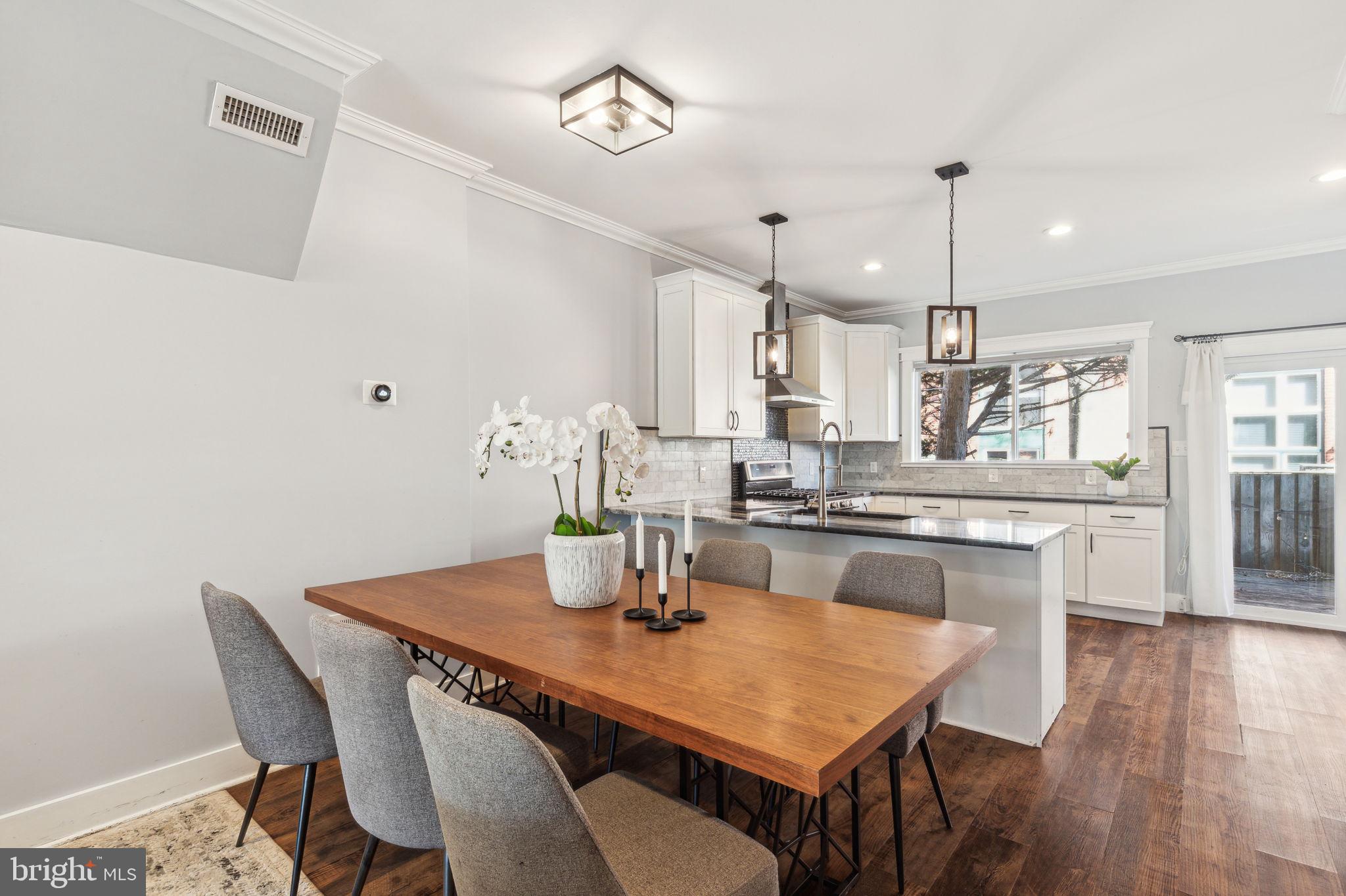 FAIRMOUNT - Residential