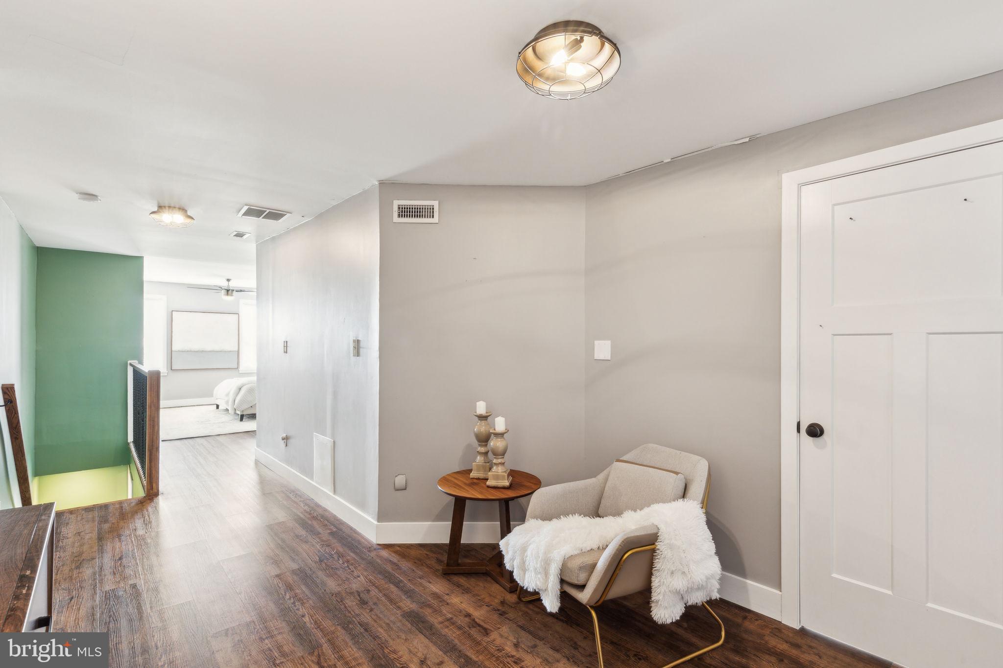 FAIRMOUNT - Residential