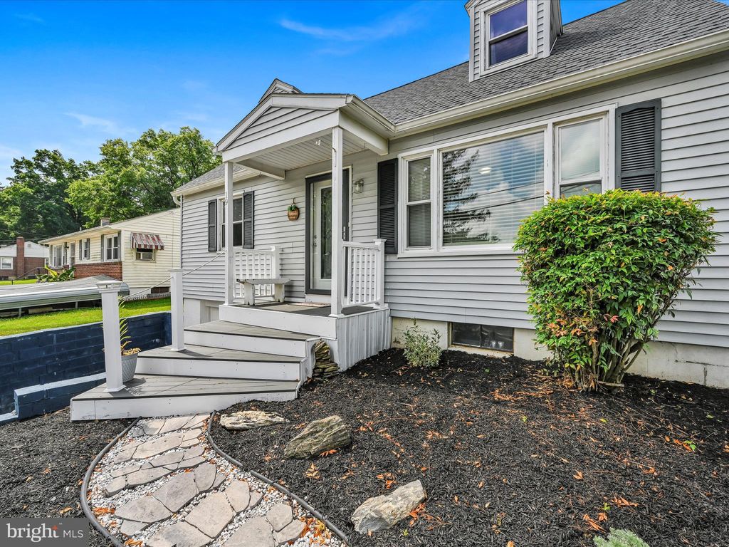 Photo of 19 Circle Road, Millersville, PA 17551 (MLS # PALA2051882)