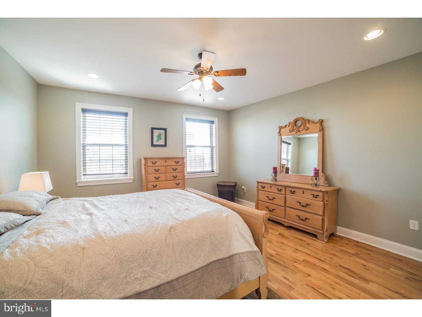 POINT BREEZE - Residential